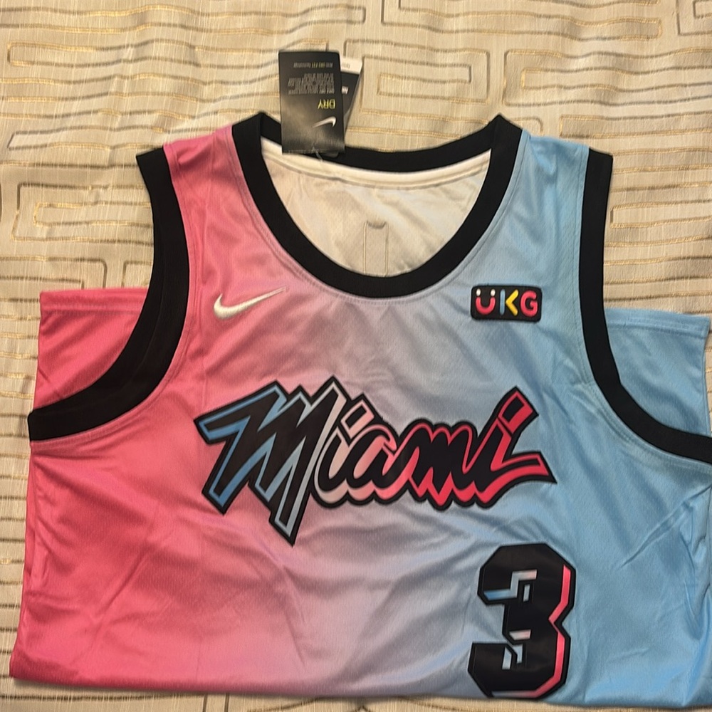 Brand New Dwayne Wade Miami Heat custom Jersey